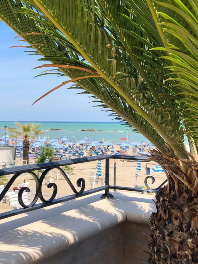 B&B La Casa Sulla Spiaggia San Benedetto del Tronto Eksteriør billede